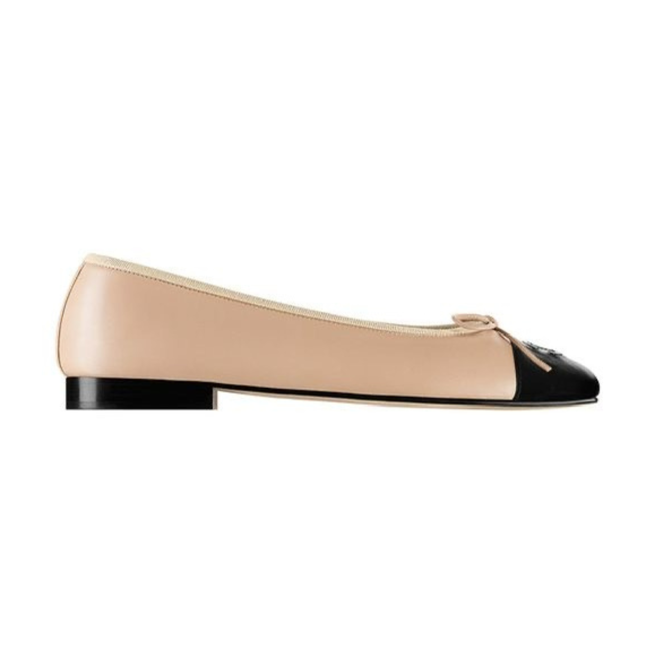 E1E62FBD-E324-40B9-8802-9B6FBD929B6A.png Chanel Beige/Black Leather CC Bow Cap Toe Ballet Flats - Image 1